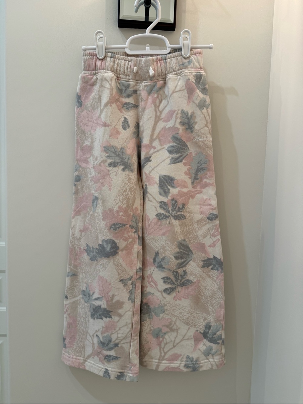 Abercrombie Kids Girls Essential Sweatpant 7/8